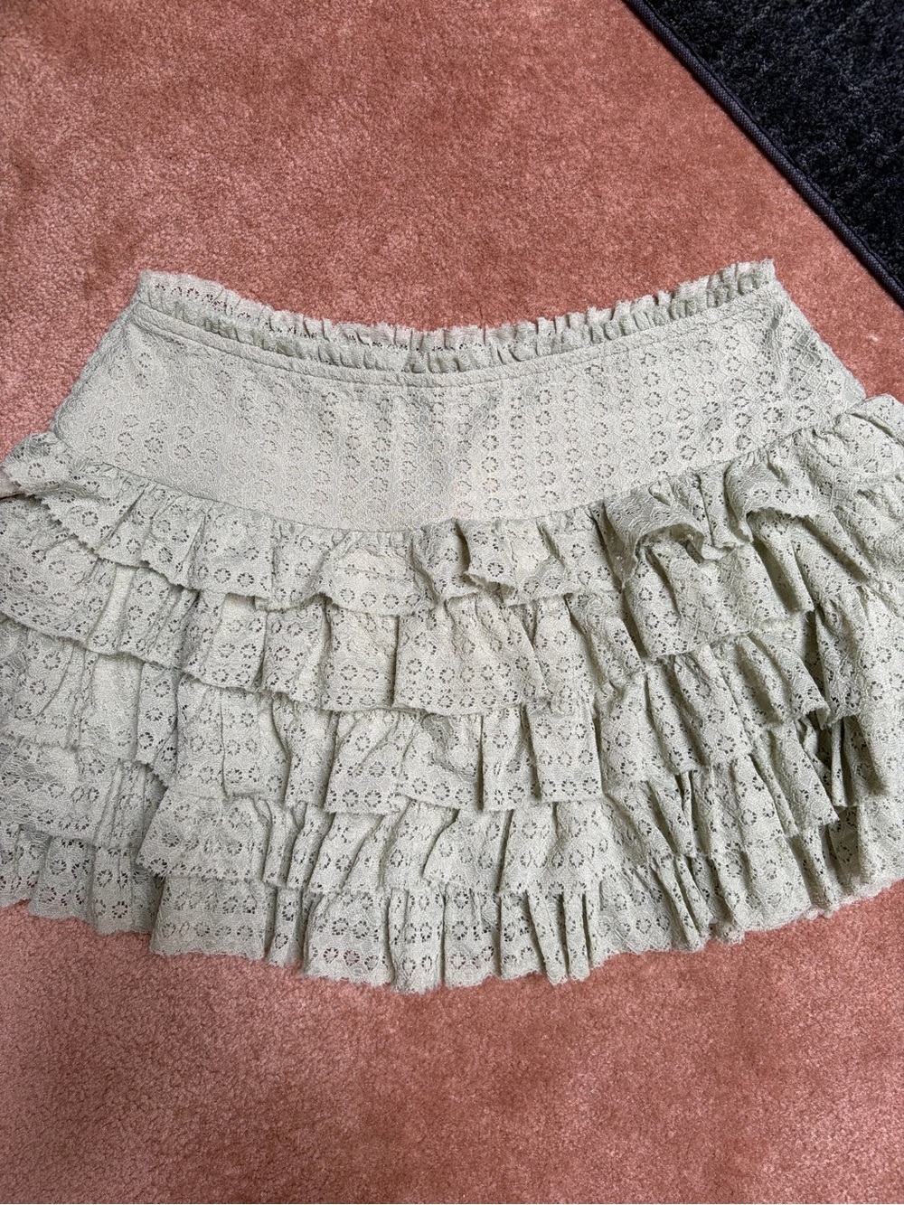 NWT- American Eagle Eyelet Ruffle Mini Skort in Light Sage